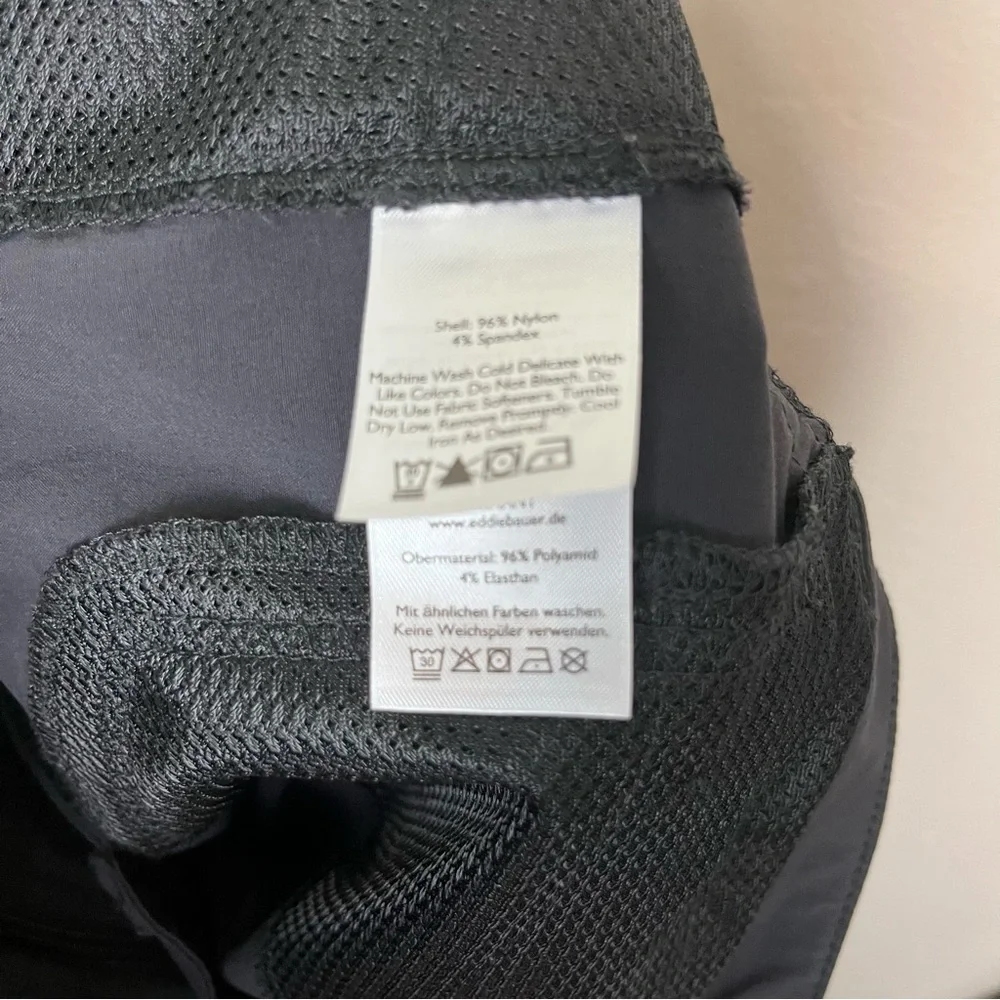 Eddie Bauer women‎ mid riseoutdoor  gray shorts size 8
